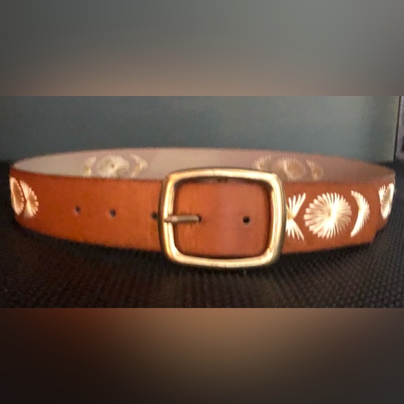 Accessories - Brown Leather Western/BOHO Belt with Gold Buckle SZ L